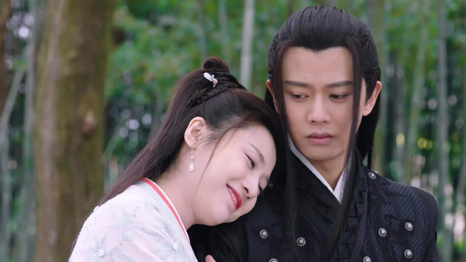 “东桃花岛:缆绳滑水让水上运动焕发新光彩”