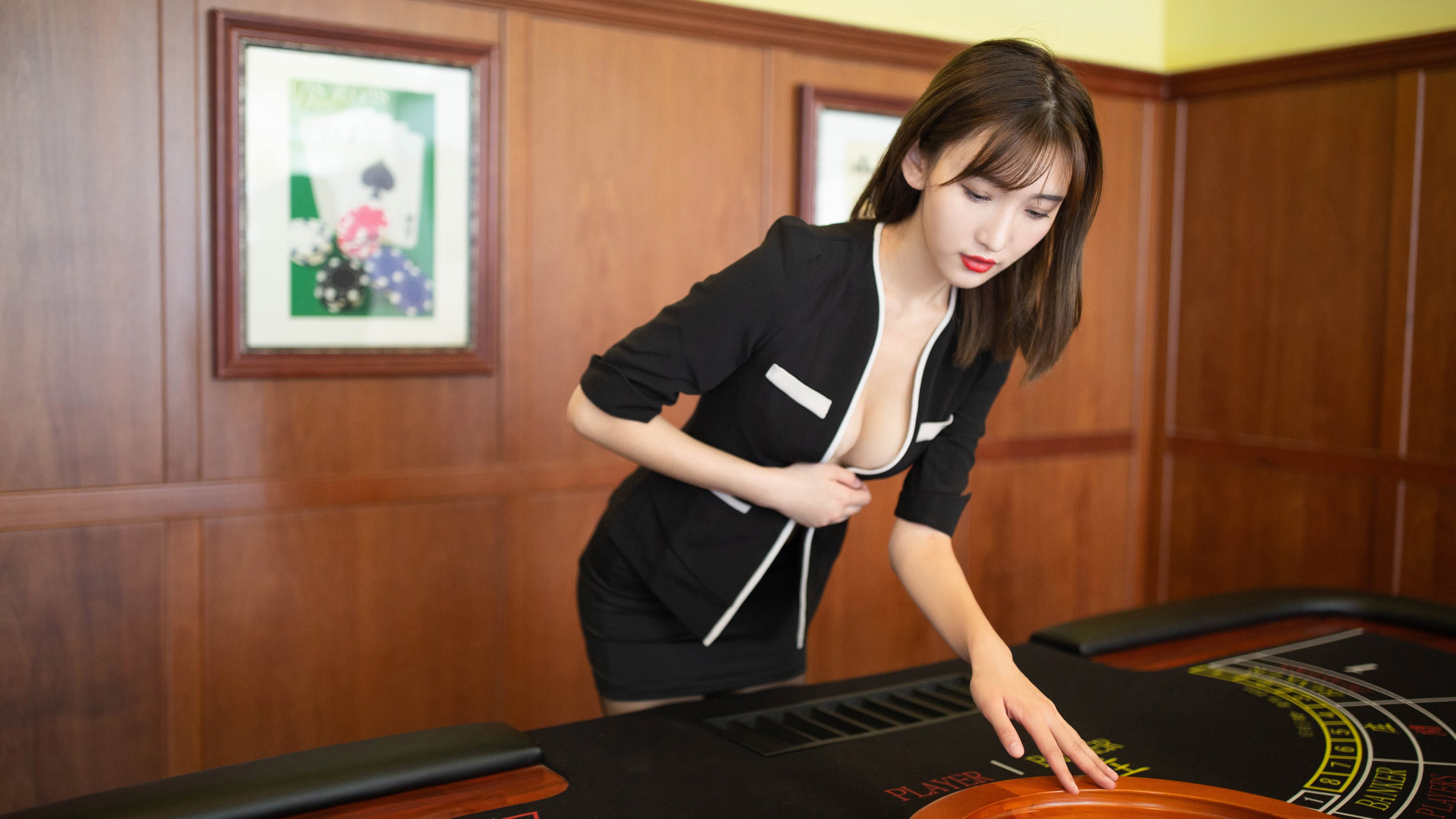 爱游戏中国官方网站平台-加拿大队赛制分析：赛制如何帮助提升球队的稳定性与执行力，加拿大赛程500