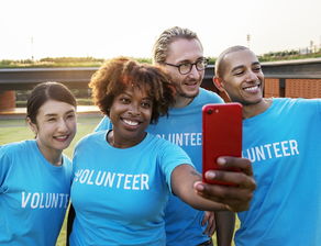 爱游戏app下载-凯恩·瑞安：在场上不断完善自我，逐渐成为全黑队的不可或缺球员